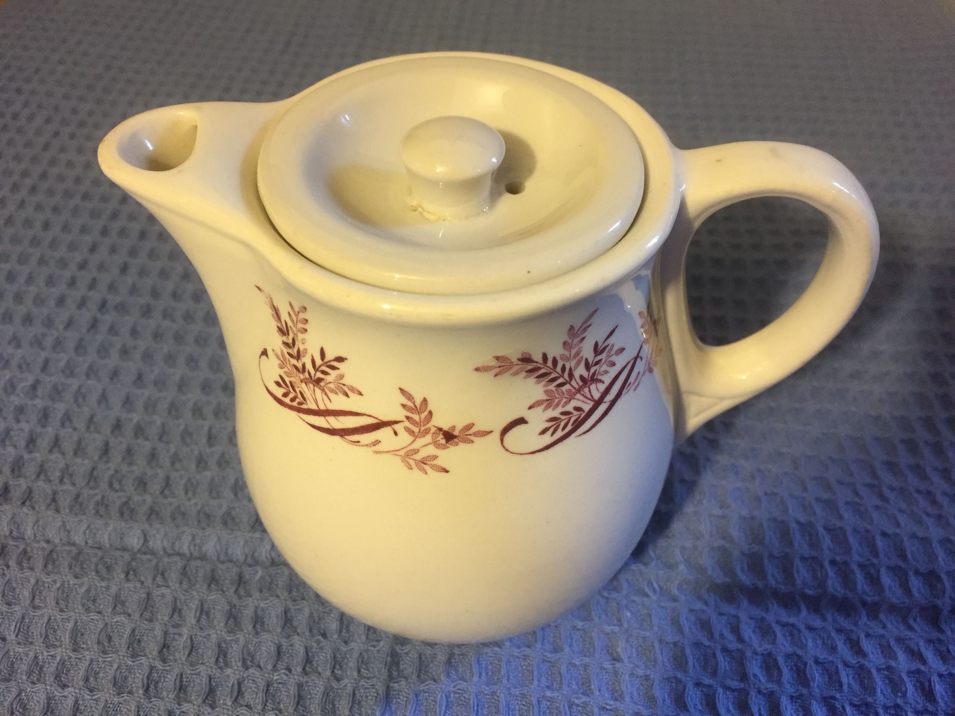 AS USED ON BOARD TEAPOT FROM THE BRITISH & COMMONWEALTH LINE
