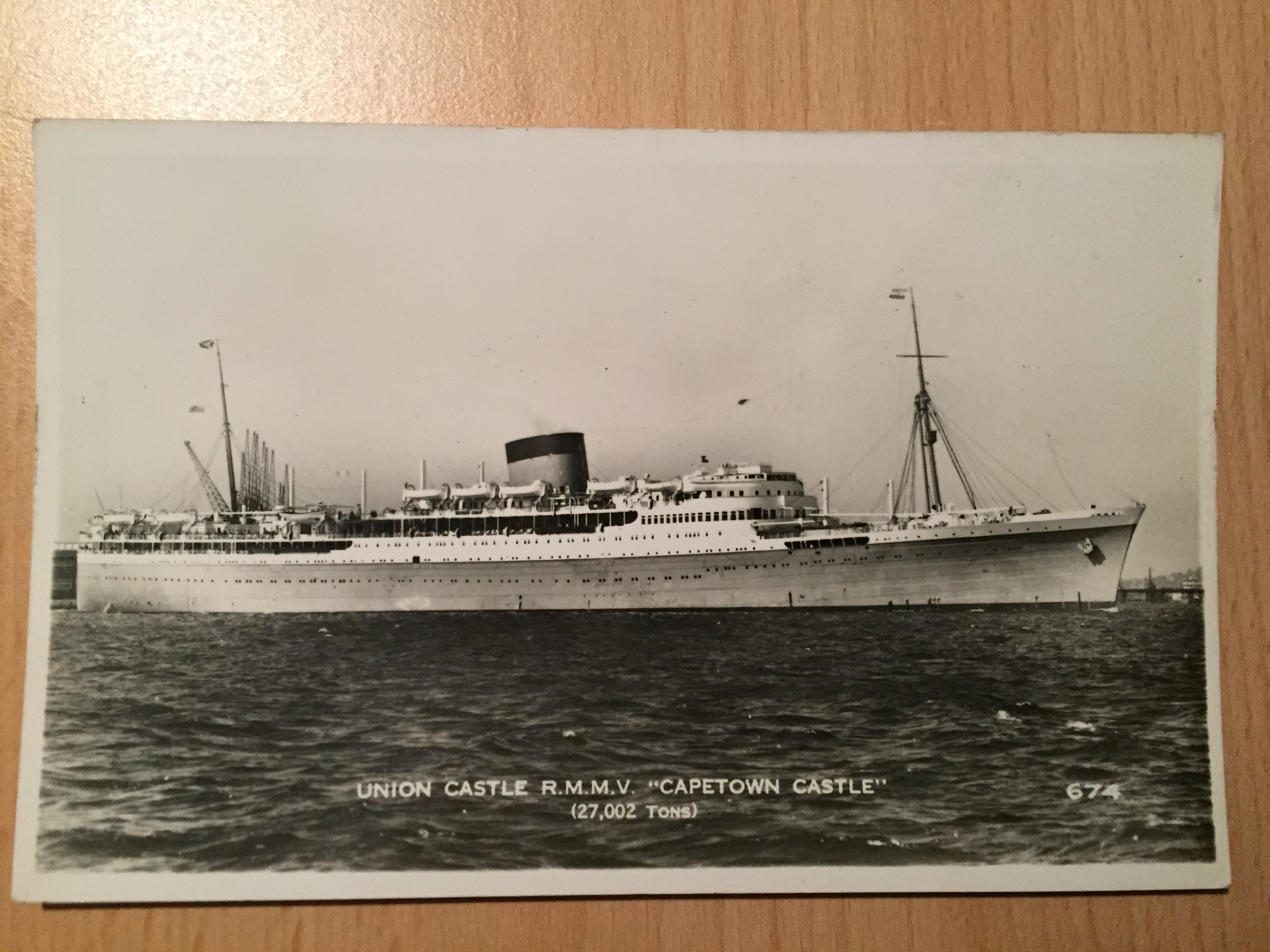 B/W POSTCARD OF THE UNION CASTLE LINE VESSEL THE CAPETOWN CASTLE