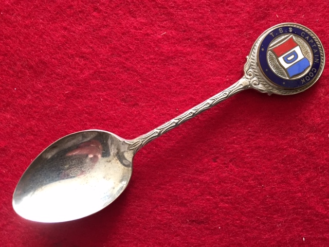 SOUVENIR SPOON FROM THE VESSEL THE TSS CAPTAIN COOK 