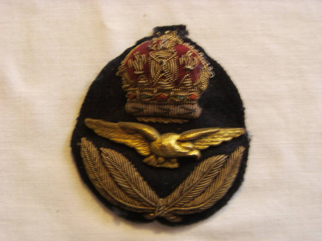 OFFICERS BADGE FROM THE CUNARD LINE SHIPPING COMPANY
