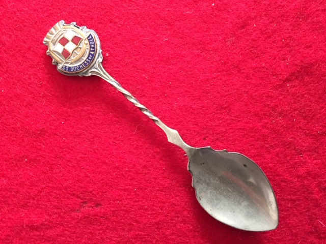 SOUVENIR SPOON FROM THE OLD VESSEL THE RMS DUCHESS OF ATHOLL