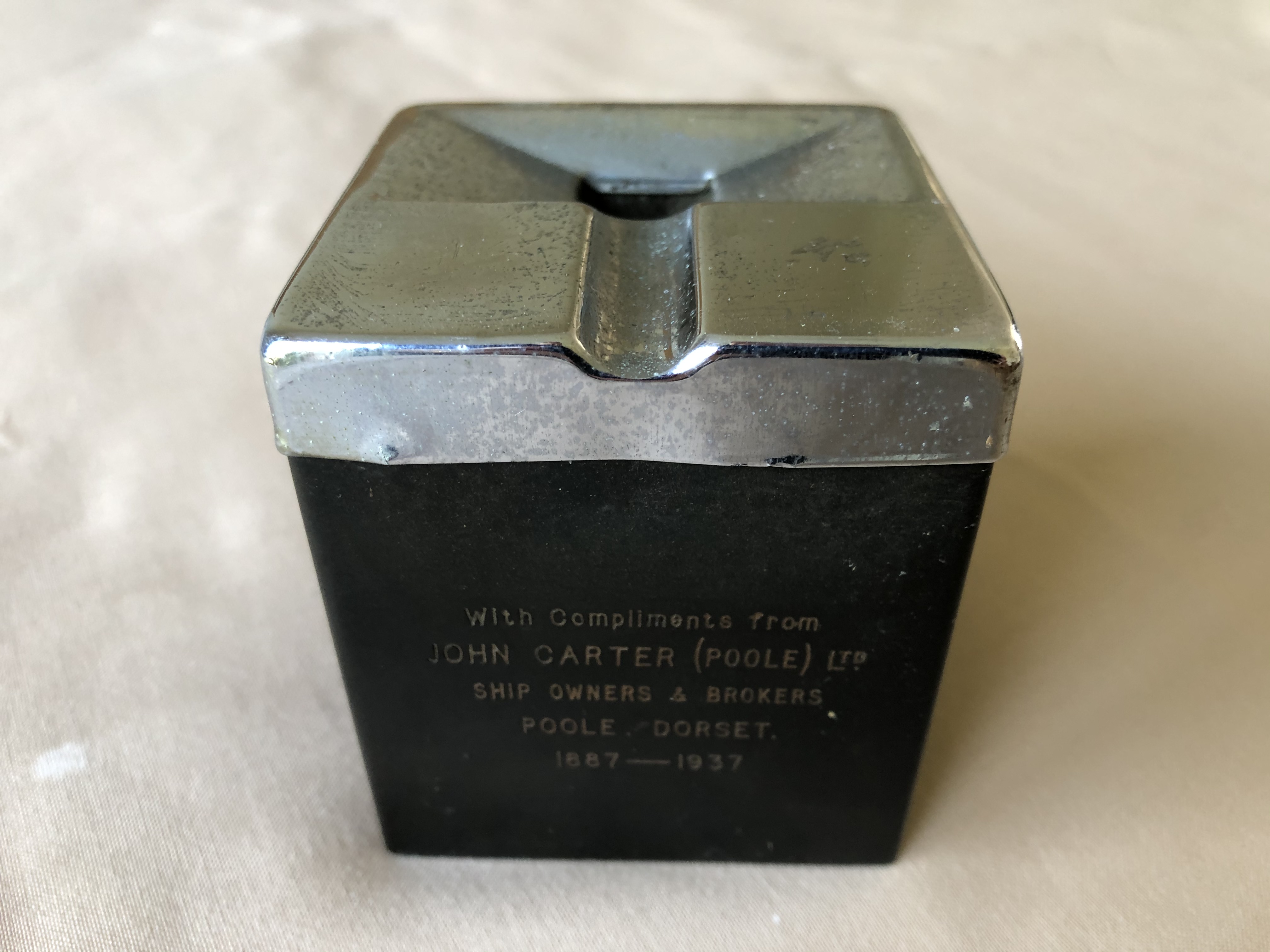 SHIPS BRIDGE ASHTRAY FROM THE SHIP OWNERS AND BROKERS COMPANY JOHN CARTER (POOLE) LTD