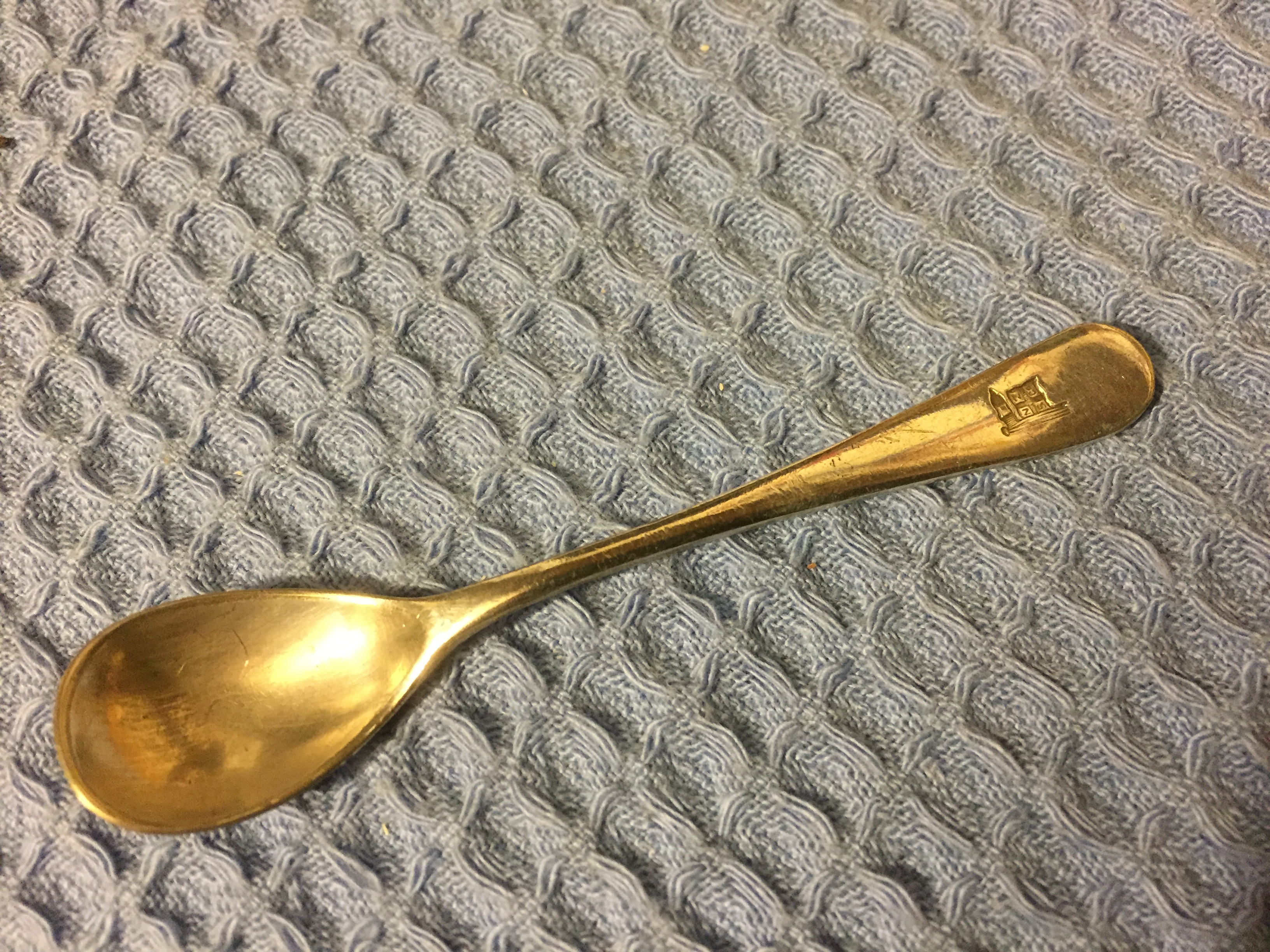AS USED ON BOARD RARE FIND MUSTARD SPOON FROM THE NEW ZEALAND STEAMSHIP COMPANY 