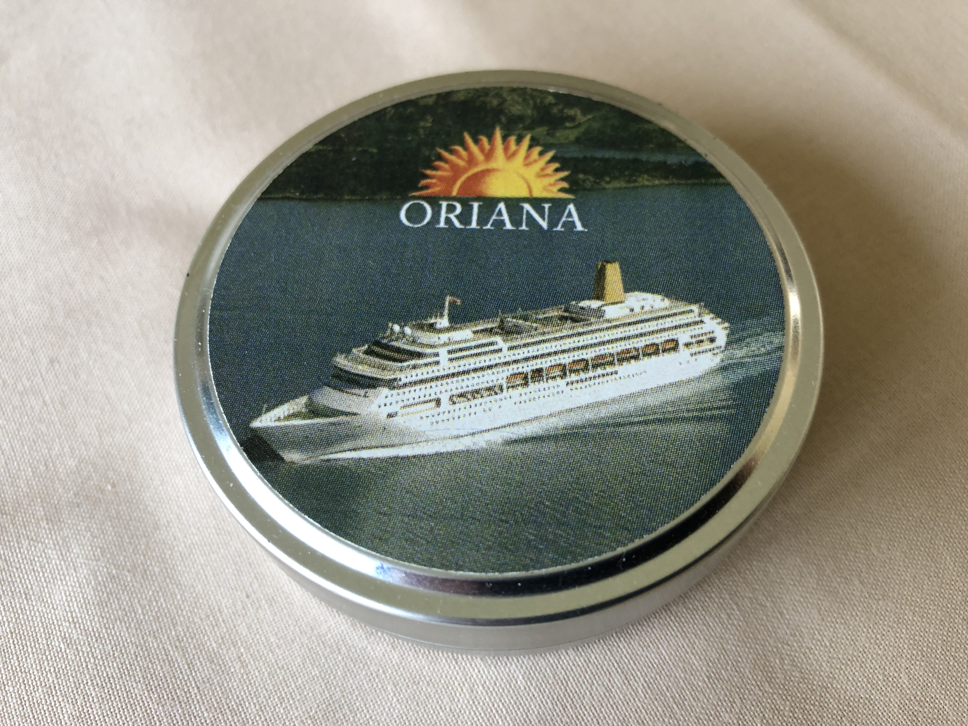 SOUVENIR TIN FROM THE ORIGINAL OLD ORIENT LINE VESSEL THE ORIANA