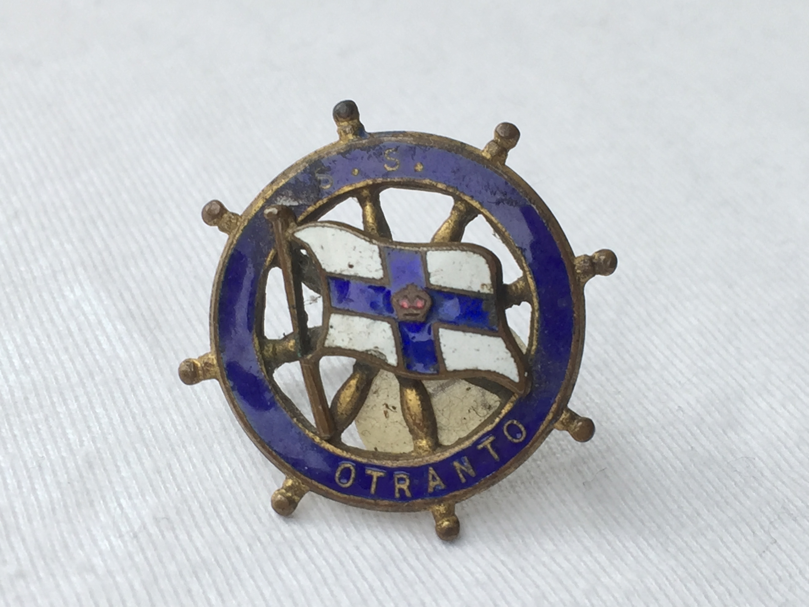 VERY RARE TO FIND LAPEL PIN BADGE FROM THE ORIENT LINE VESSEL THE SS OTRANTO 1926-1956
