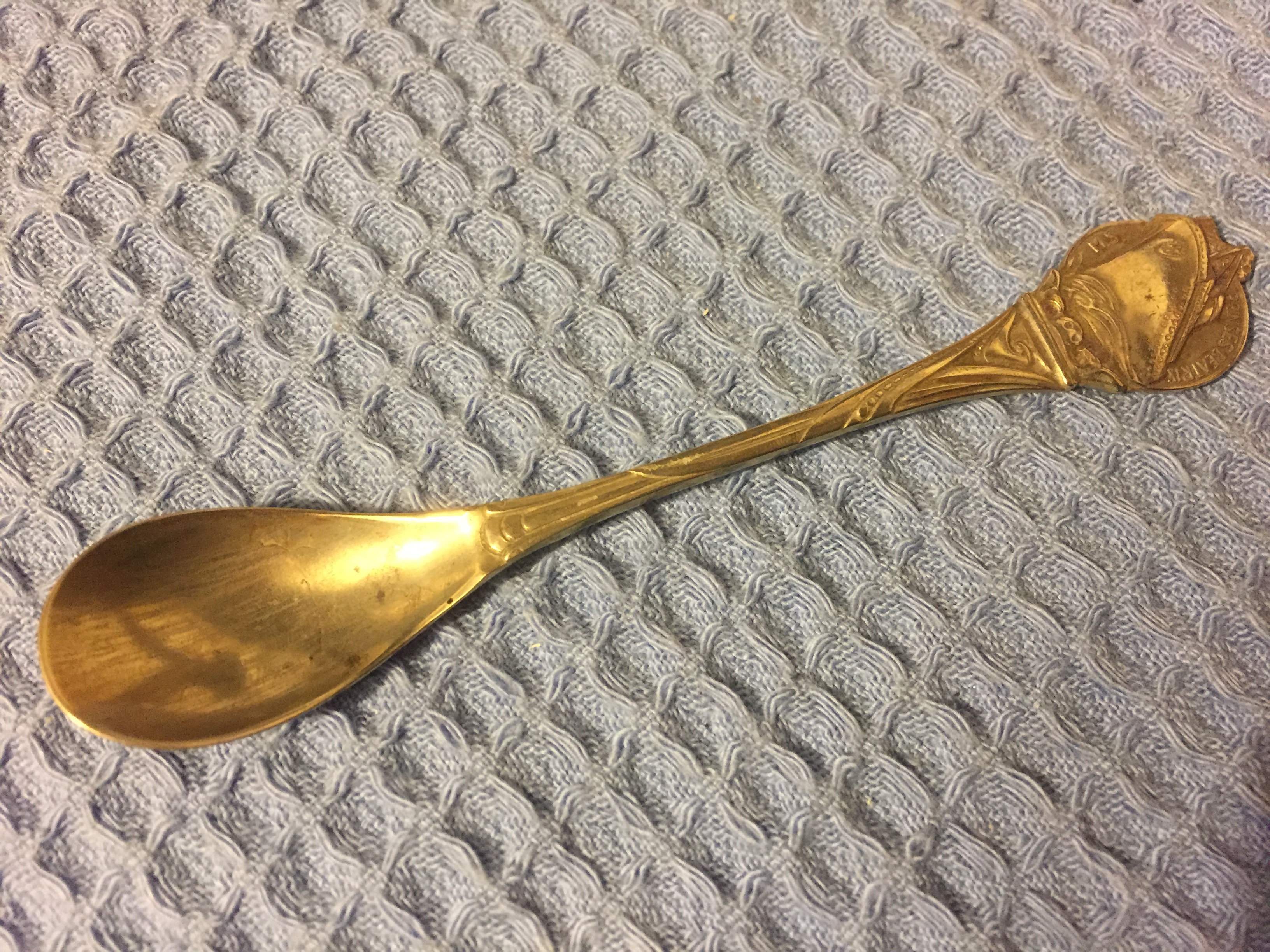 SOUVENIR EGG SPOON FROM THE VESSEL THE PRINSES BEATRIX OF THE NEDERLAND LINE