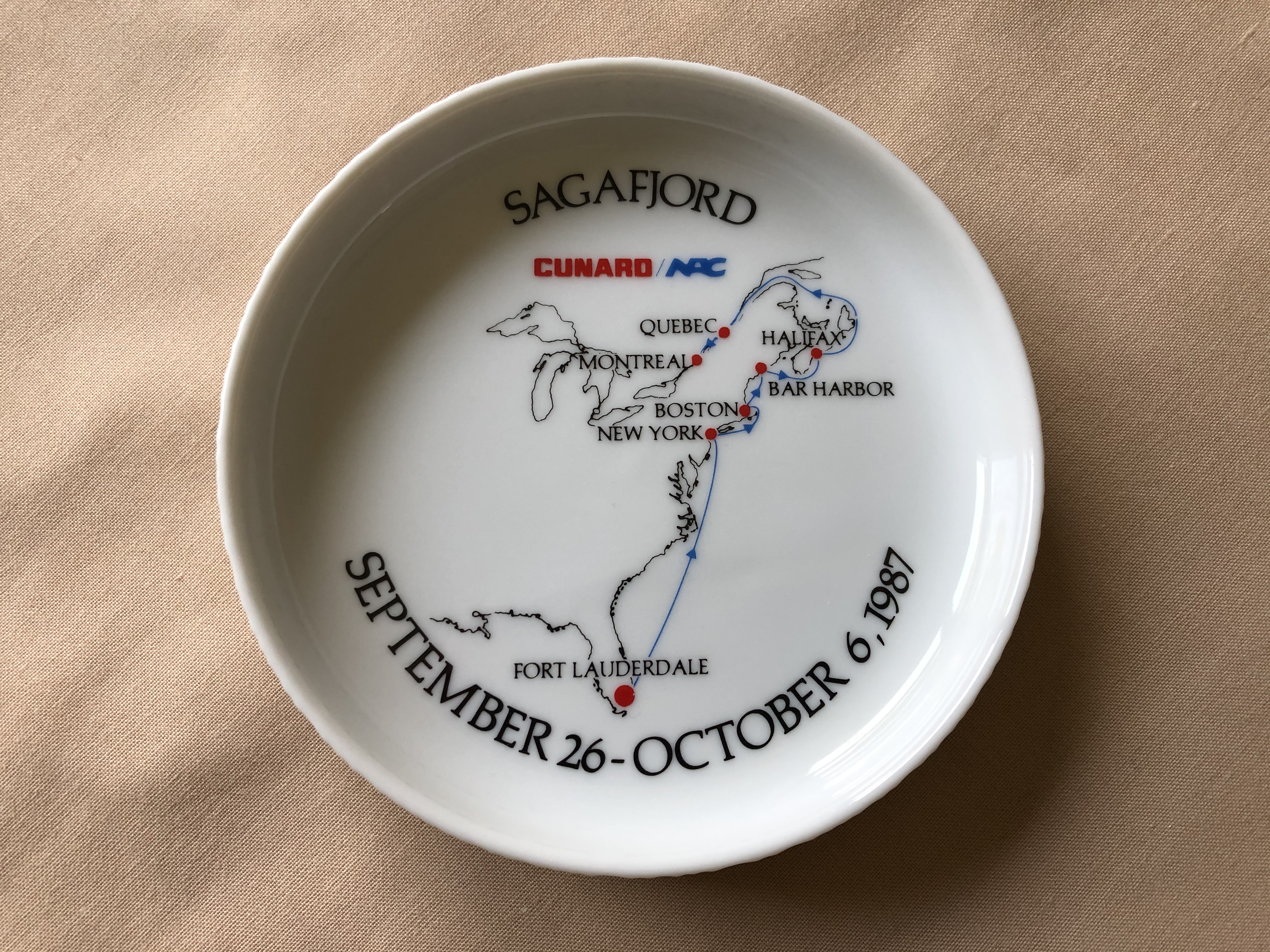 DECORATIVE CHINA PIN DISH FROM THE CUNARD LINE VESSEL THE MS SAGAFJORD   