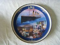 TITANIC SOUVENIR PLATE FROM A LIMITED EDITION COLLECTION BY JAMES GRIFFIN