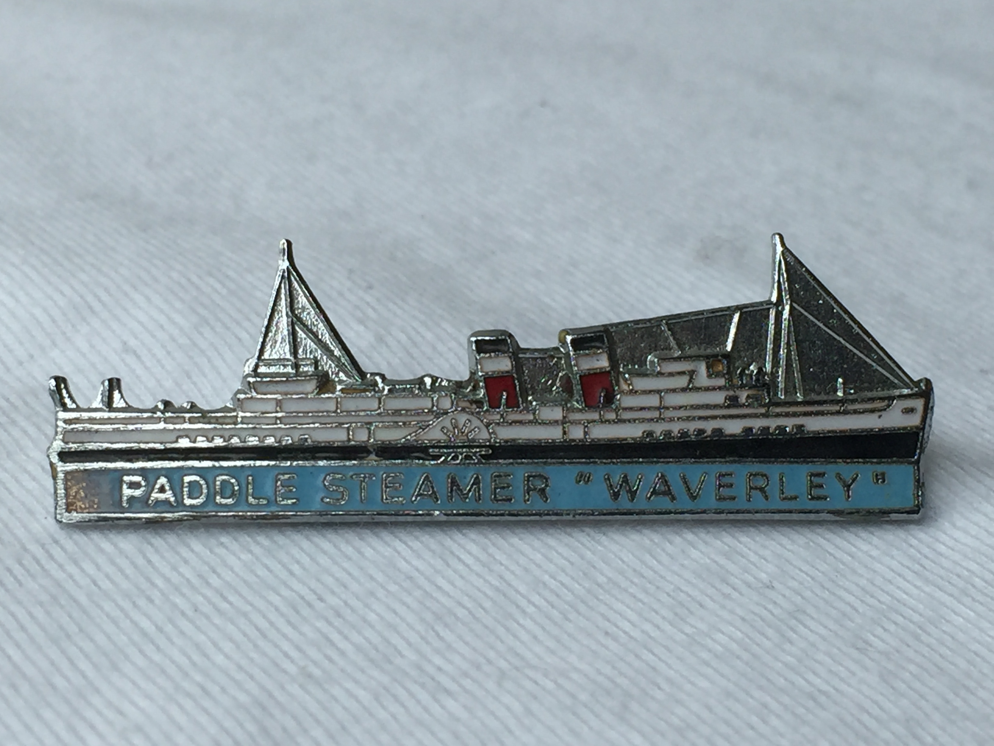 EARLY SHIP SHAPE LAPEL PIN FROM THE FAMOUS SCOTTISH PADDLE STEAMER THE WAVERLEY