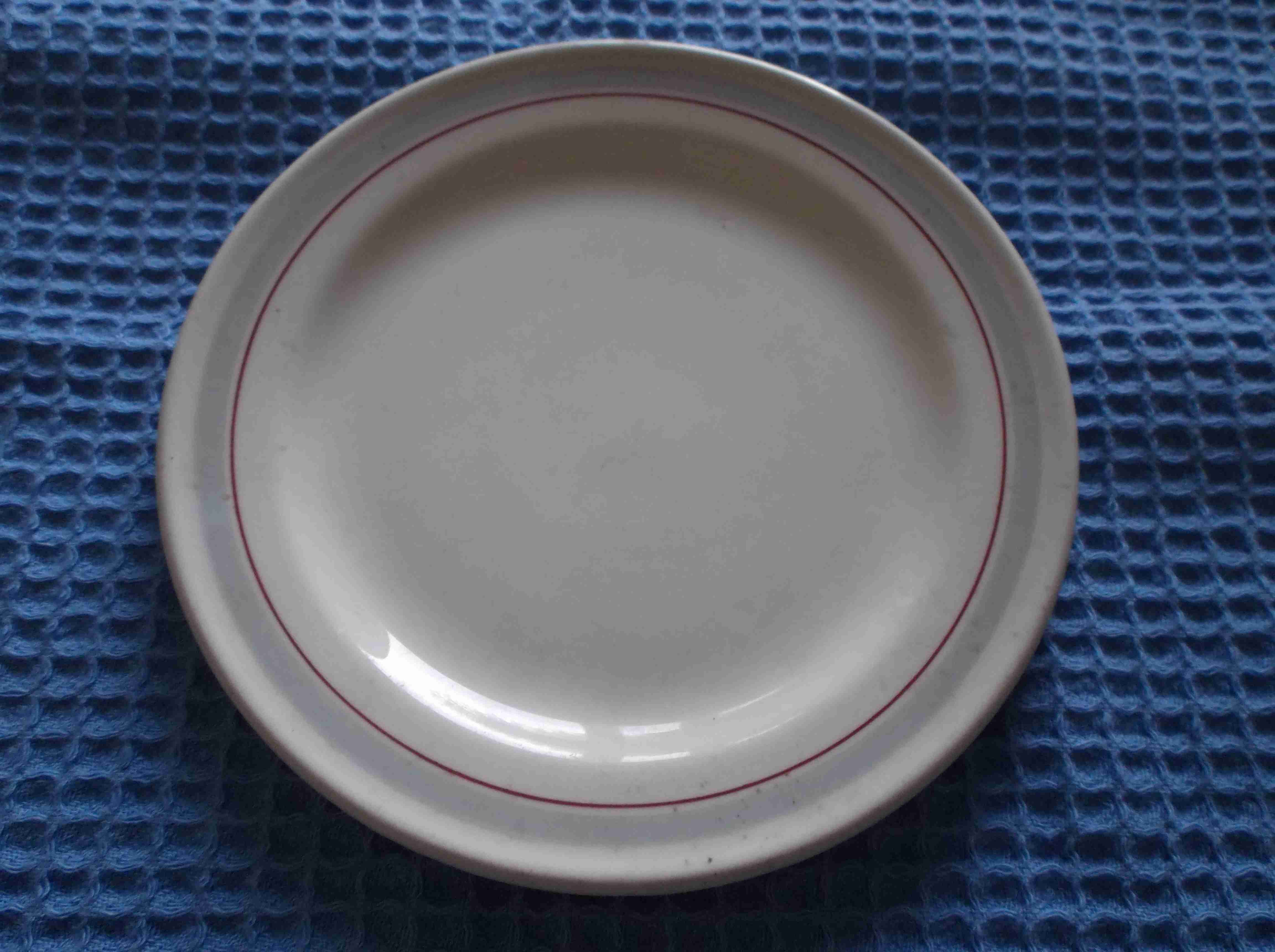 CANADIAN PACIFIC DINING PLATE AS USED IN SERVICE