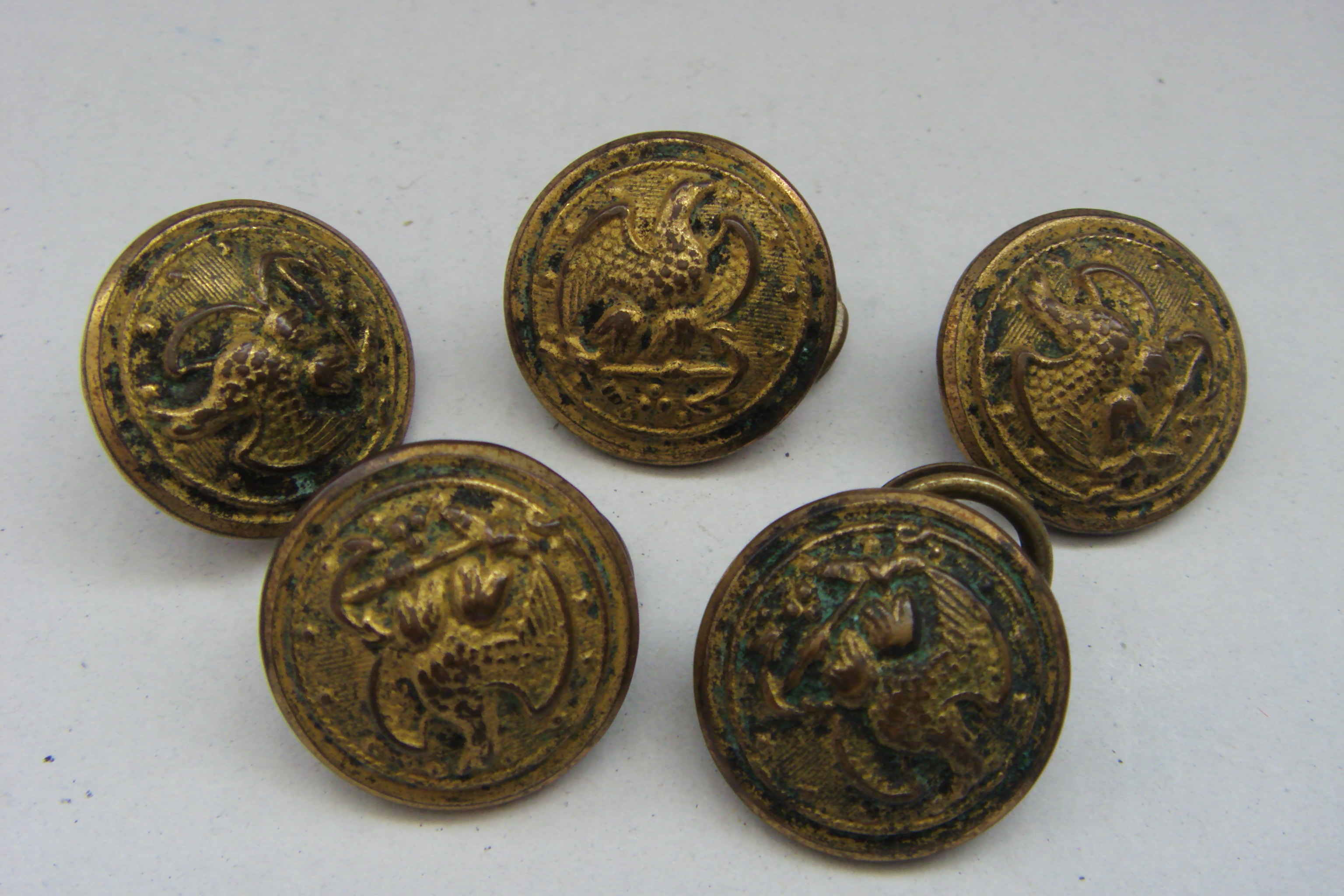 EARLY SET OF UNIFORM BUTTONS FROM THE UNITED STATES NAVY
