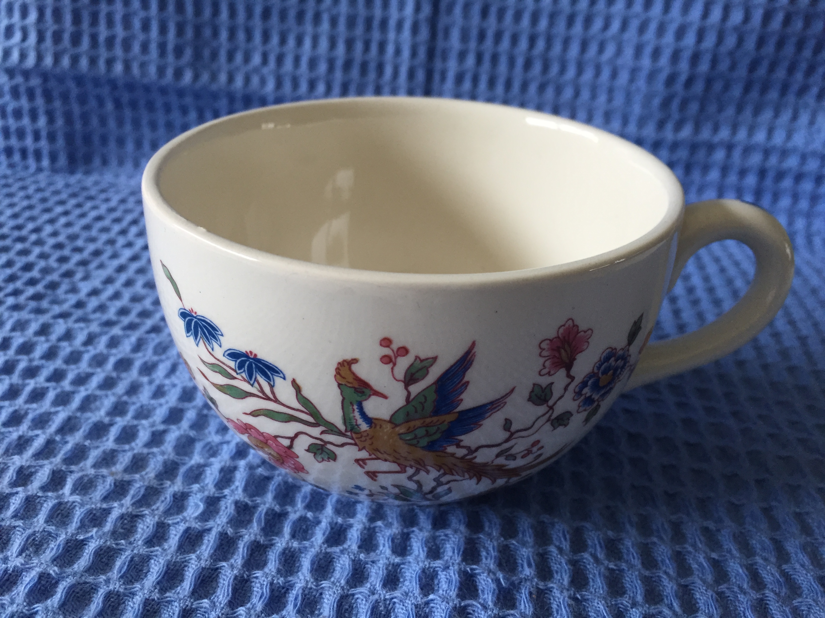 ORIGINAL BIRD OF PARADISE DESIGN CUP FROM THE FURNESS LINE SHIPPING COMPANY