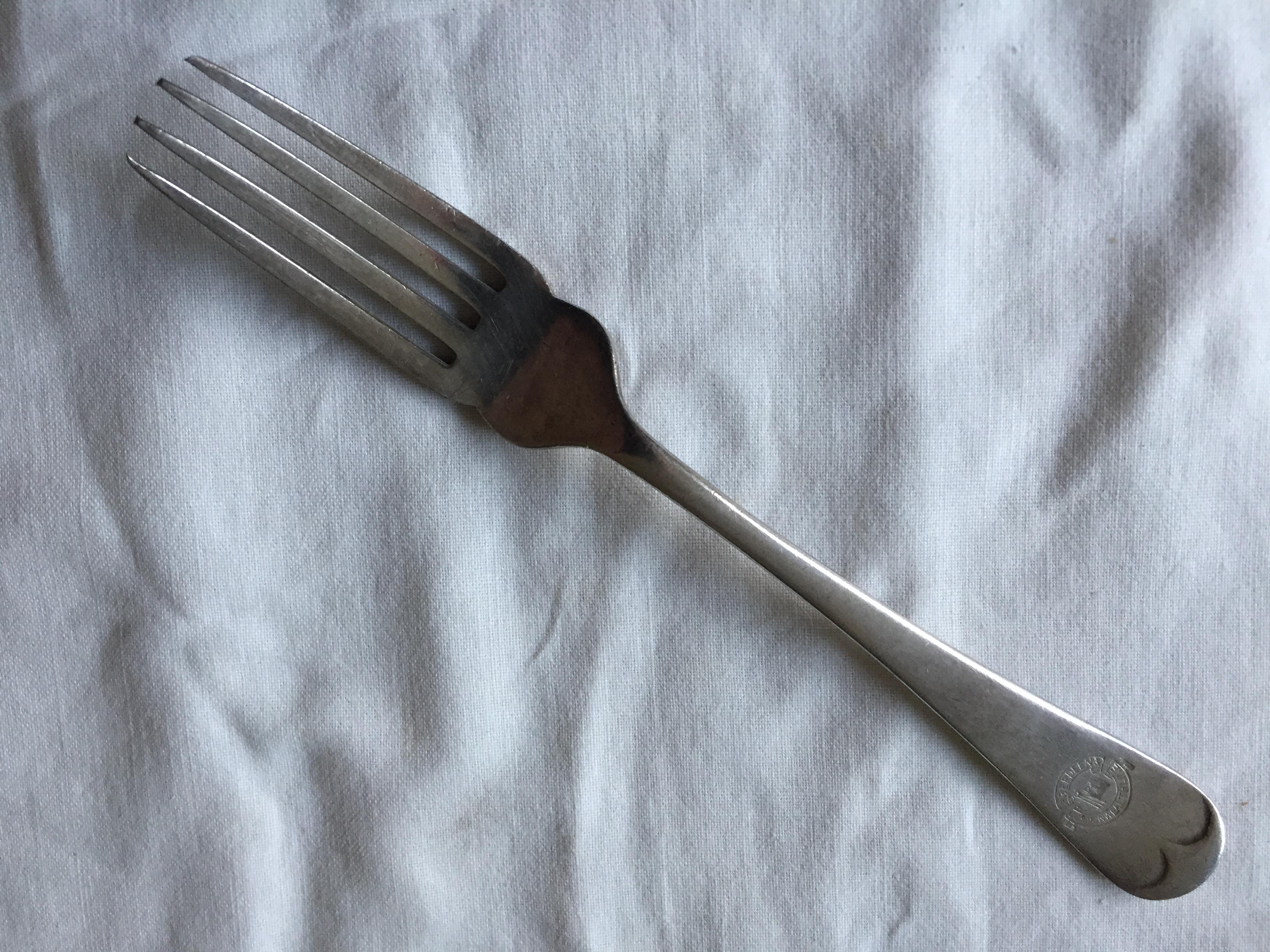 AS USED IN SERVICE DINING FORK FROM THE ABERDEEN & COMMONWEALTH LINE 