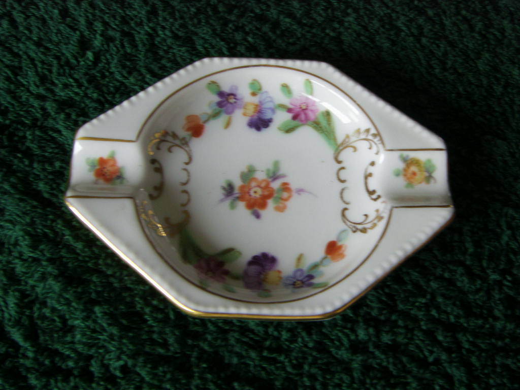 SMALL FLORAL CHINA DISH FROM THE DRESDEN LINE PADDLE STEAMER COMPANY CIRCA 1930's