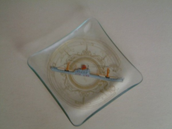 GLASS DISH FROM THE CTO LINE VESSEL 'CIA DE TRANSPORTS OCEANIQUE'