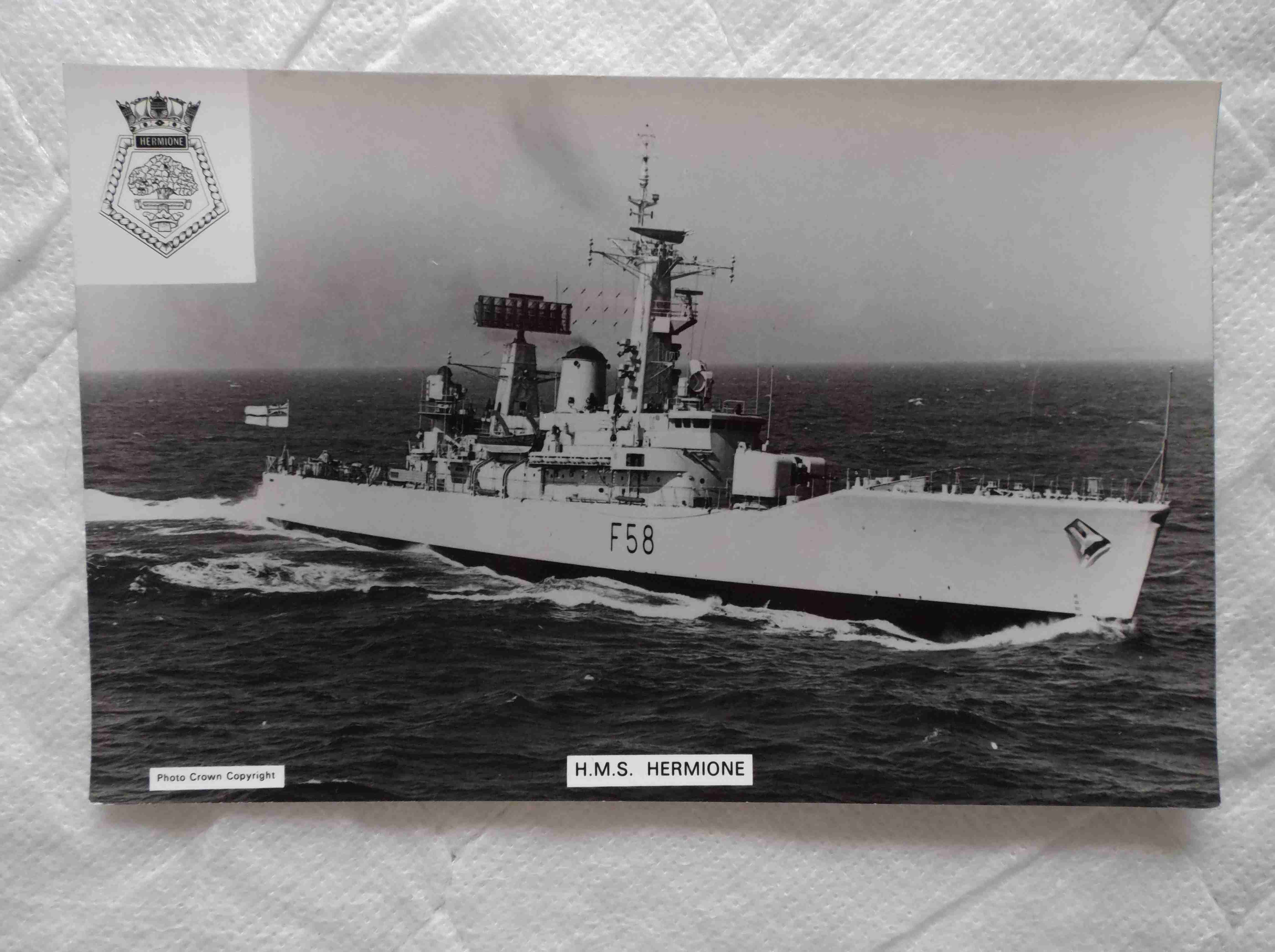 POSTCARD SIZE PHOTOGRAPH OF THE ROYAL NAVAL VESSEL HMS HERMIONE