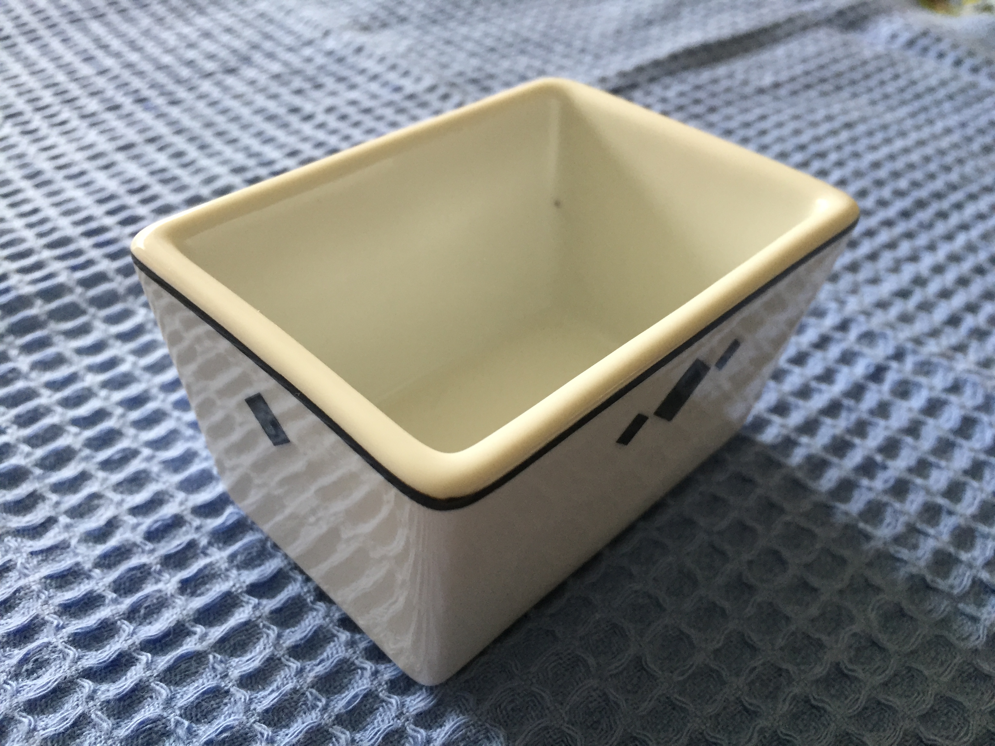 AN EXCELLENT CONDITION AS USED IN SERVICE BUTTER DISH FROM THE ORSOVA FROM THE P&O LINE