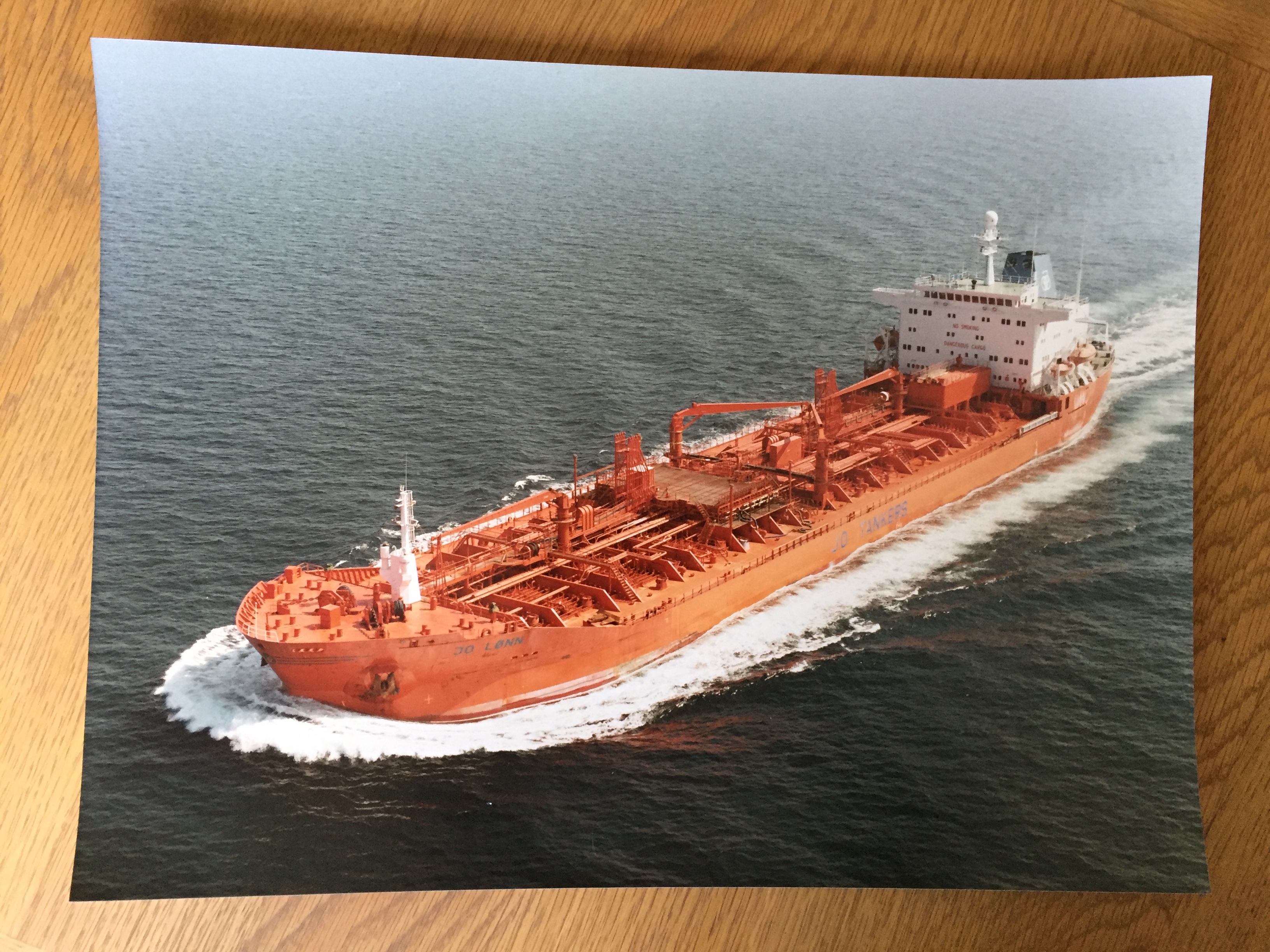 LARGE SIZE COLOUR PHOTOGRAPH OF THE CONTAINER VESSEL JO LONN FROM JO TANKERS
