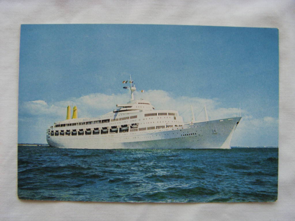 COLOUR POSTCARD OF THE FAMOUS OLD VESSEL THE CANBERRA
