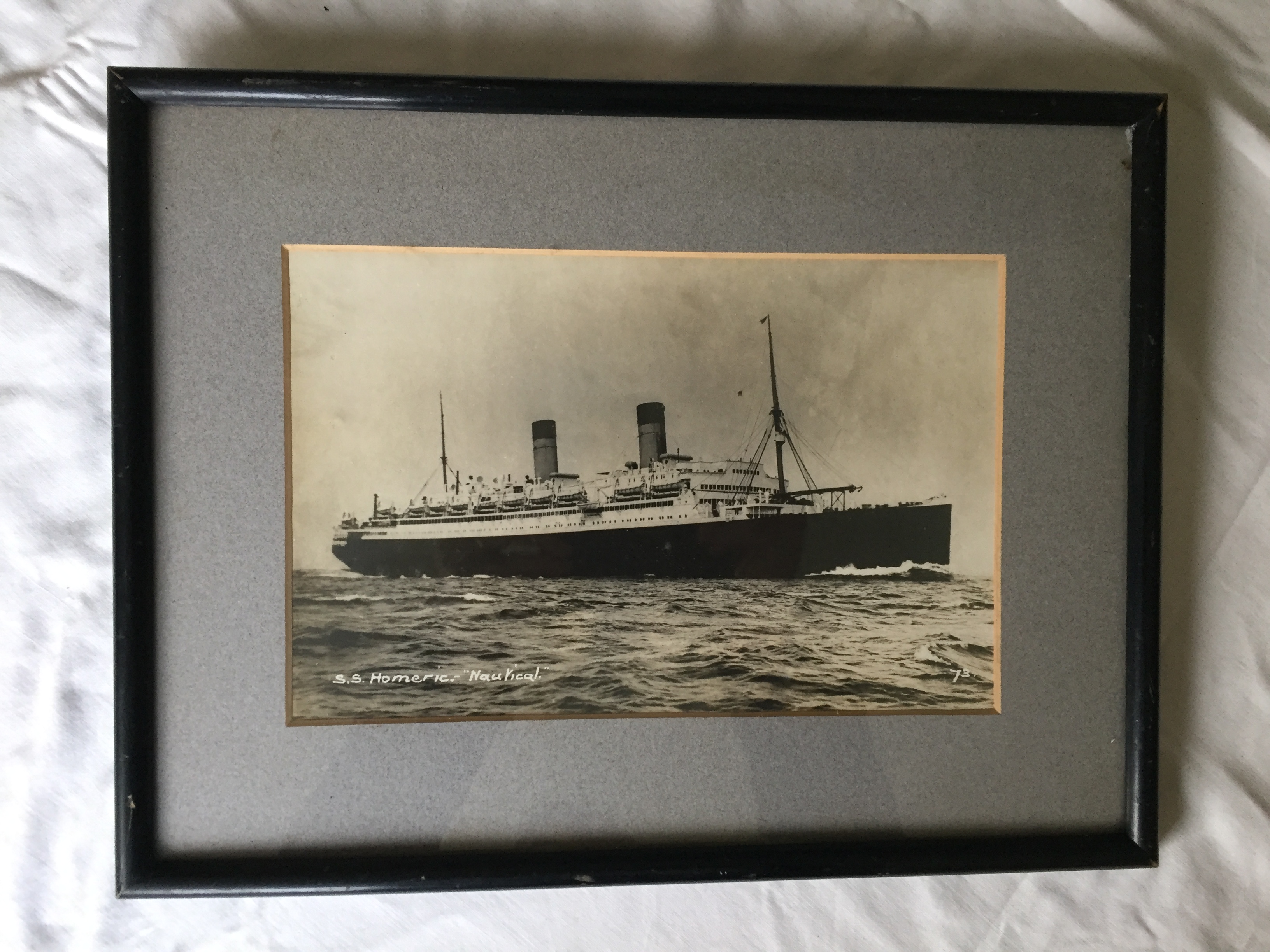VERY EARLY FRAMED B/W PHOTOGRAPH THE WHITE STAR LINE VESSEL THE RMS HOMERIC